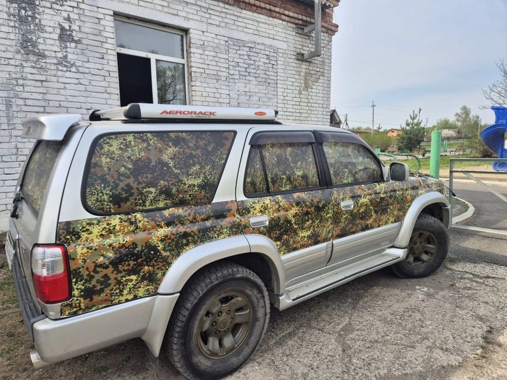 🚛 Снова в путь! Очередной автомобиль от депутата Олега Федченко готов отправиться на передовую..